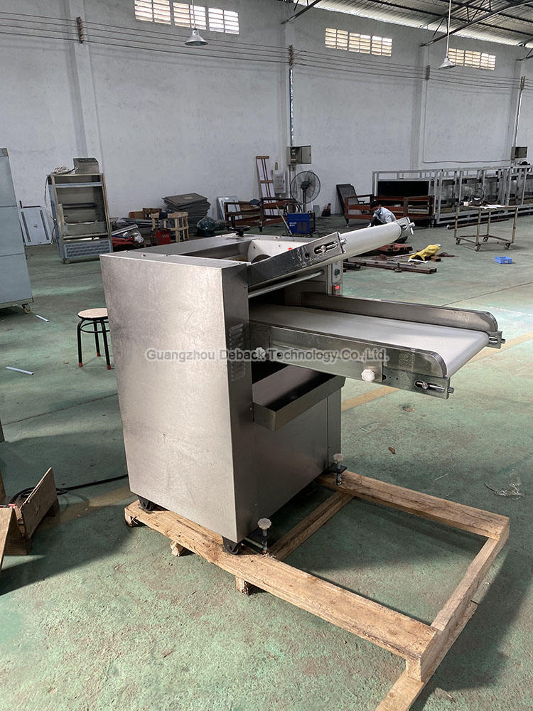 DEBACK New Automatic Dough Pressing Machine for Bakery Use Speed Adjustable Thickness Conveying Folding 1 Year Warranty