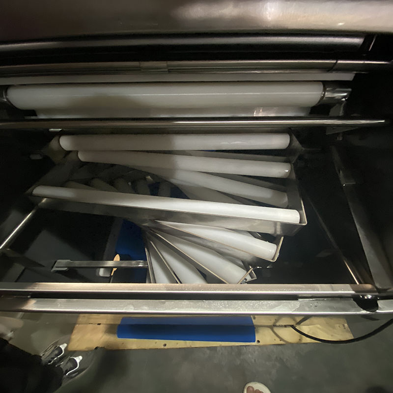 Semi-Automatic Dough Sheeter Manual Dough Sheeter Machine for Restaurant