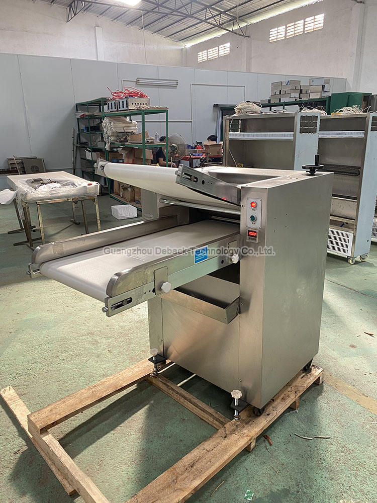 DEBACK Commercial Bakery Dough Press Machine Automatic Conveying Folding Speed Thickness Adjustable New 1 Year Warranty
