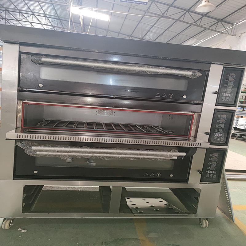 High Quality Baking Machine Stainless Steel Bakery Equipment 3 Deck 9 Trays Gas Deck Oven With Automatic Motor